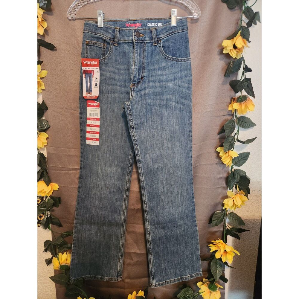 NWT Wrangler Five Star Boys Classic Bootcut Jeans 14 Slim Medium Wash Denim